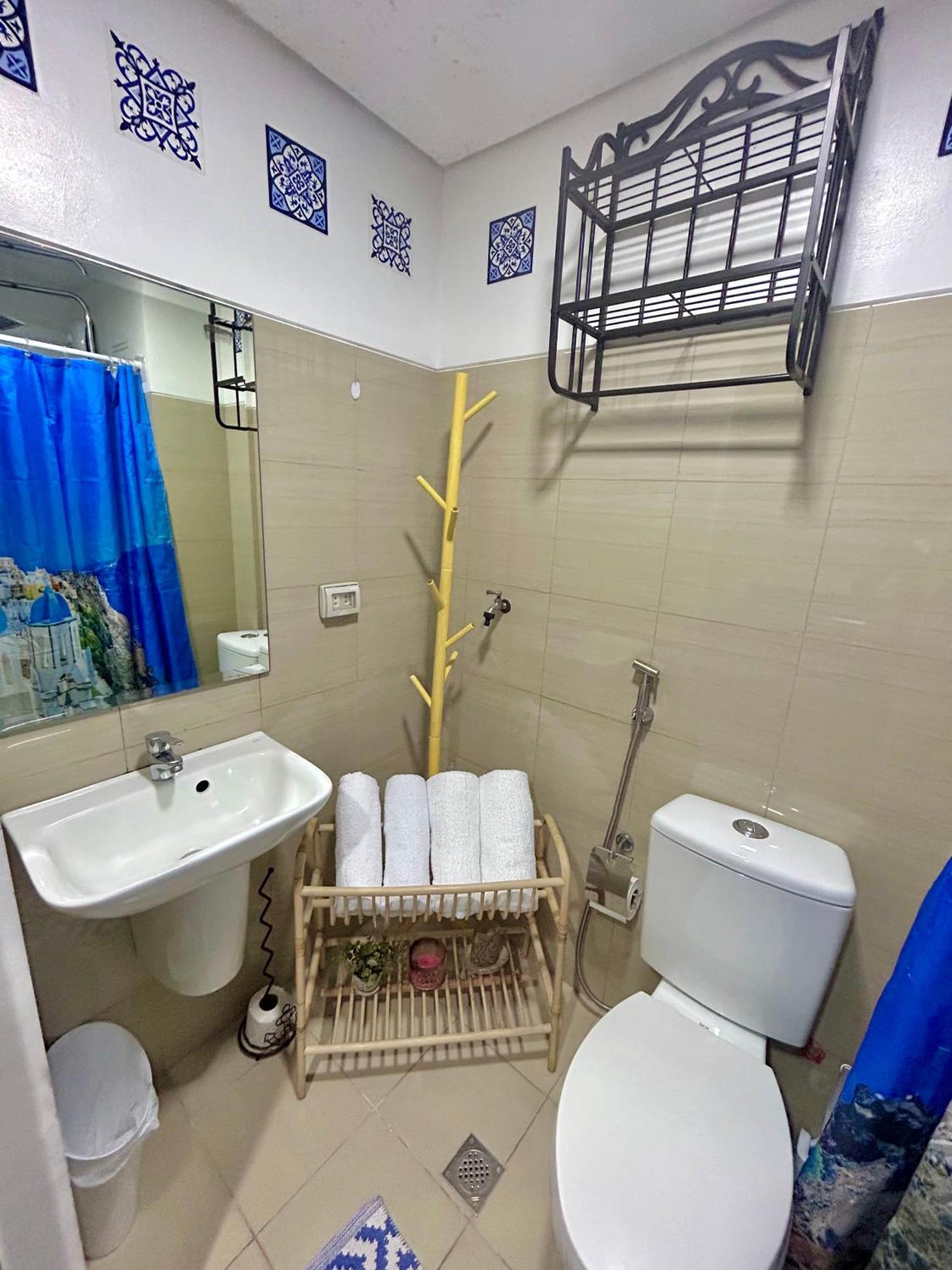Santiorini At Shore Residences Pasay Extérieur photo